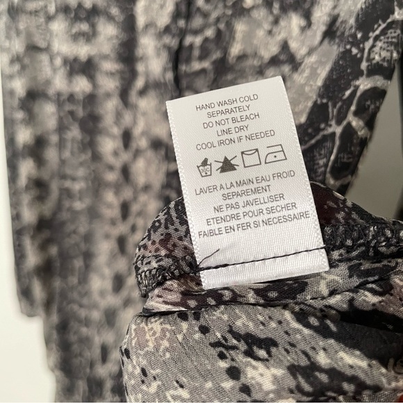 Pleione womans sheer long sleeve top M black snake print sophisticated chic - Picture 7 of 10